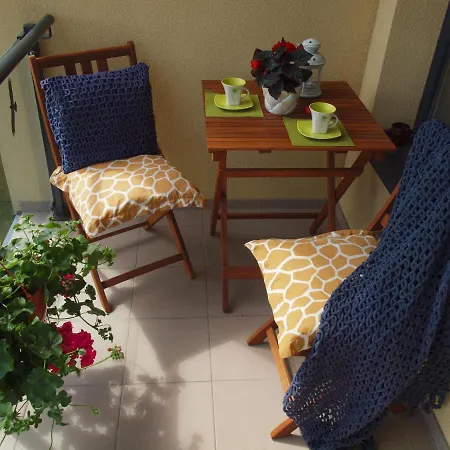 Geliu Apartamentai דירה